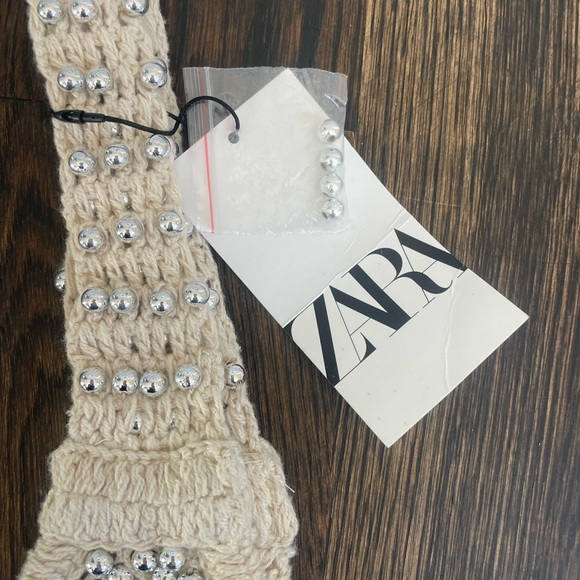 Zara Crocheted Bag with Silver Metal Studs . Double handle. NWT - Picture 3 of 6